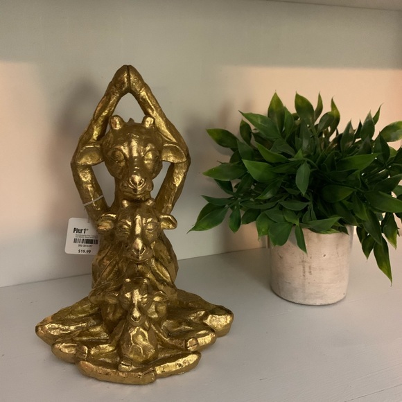 Pier 1 Accents Pier Golden Namaste Yoga Giraffes Statue Nwt Poshmark